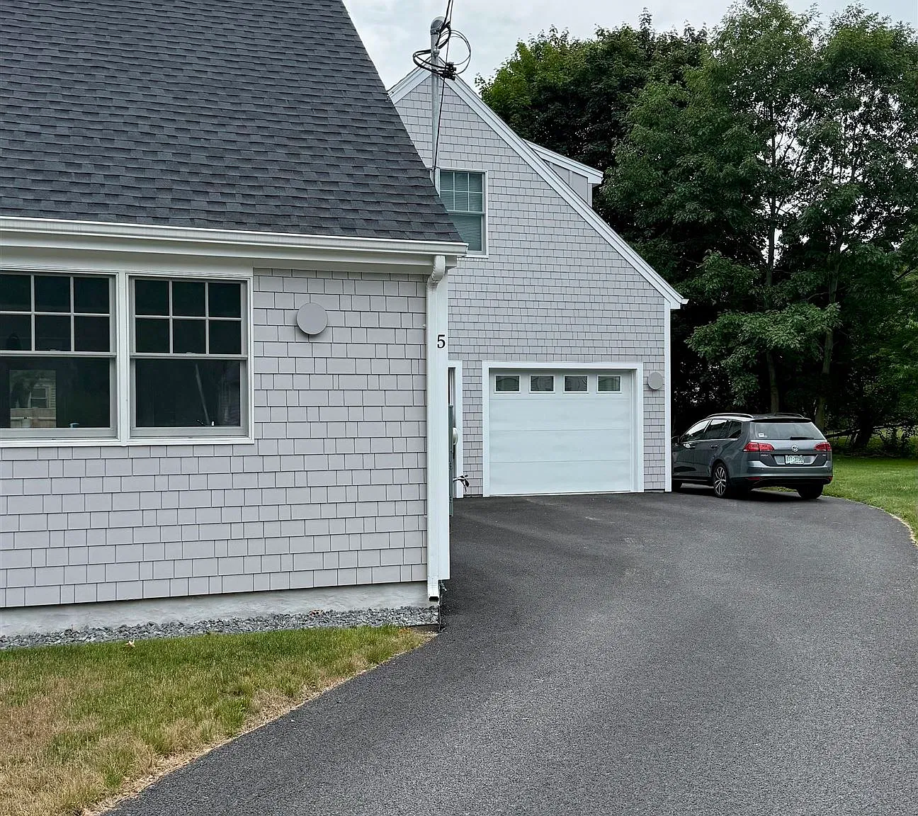 1 bed, 1128 sqft, $2,375 — Photo 2