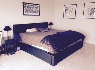 8660 Hollywood Blvd, Los Angeles, CA 90069