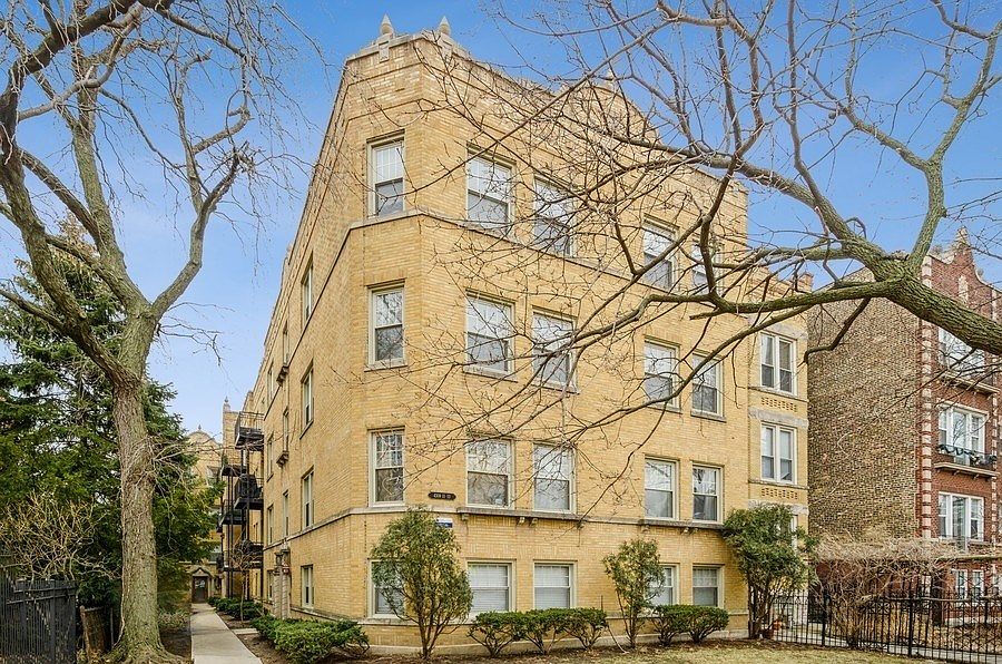 1st image of 4311 N Paulina St APT 3A