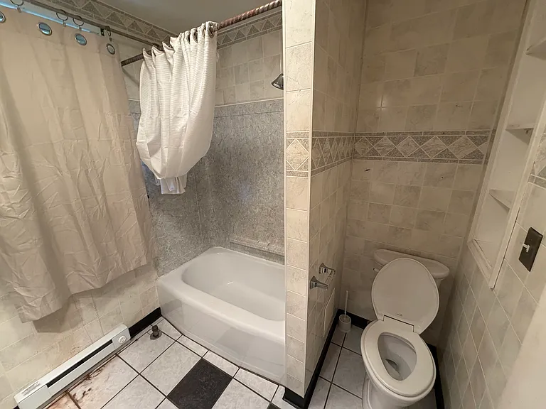 177 Dana St #1 — Photo 4