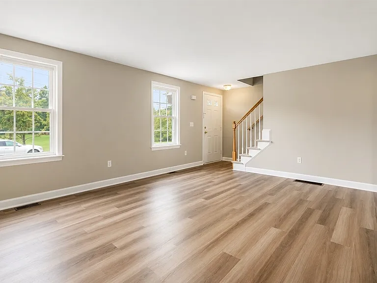 30-32 Harriet Thayer Ave #1 — Photo 5
