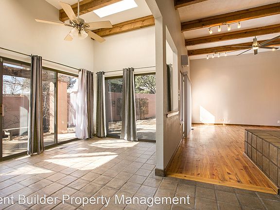 5th image of 4143 Marla Dr NE