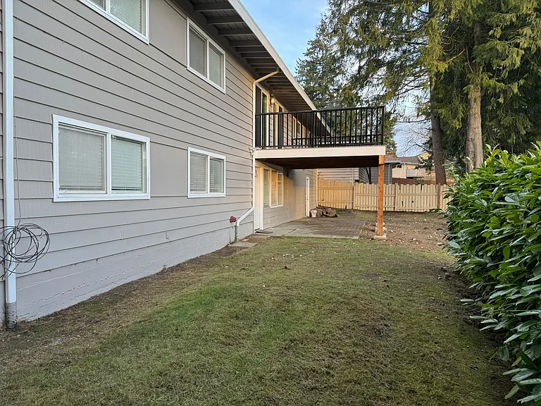 16209 Lake Hills Blvd — Photo 63