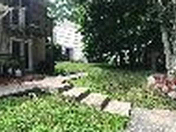 357 Oxford Ct #4, Holland, MI 49423