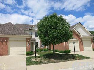 8719 Vine St, Belleville, MI 48111