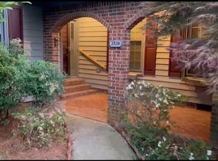2326 Brandt Vlg, Greensboro, NC 27455