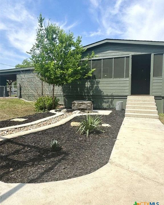 1st image of 105 Tabler Dr