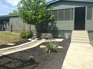 105 Tabler Dr, Seguin, TX 78155