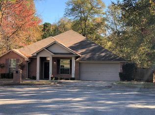 514 Skipping Stone Ln, Tyler, TX 75703