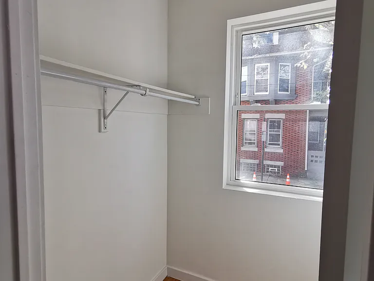 521 N 34th St #A — Photo 12