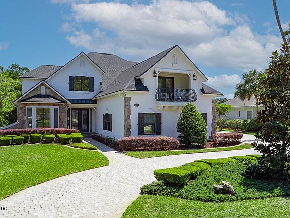5th image of 299 CLEARWATER Drive