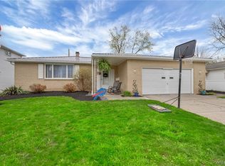 99 W Cavalier Dr, Cheektowaga, NY 14227