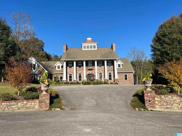 3005 Overlook Ln, Fultondale, AL 35068