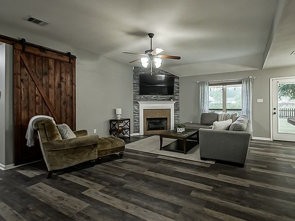 5th image of 14348 Summerset Dr