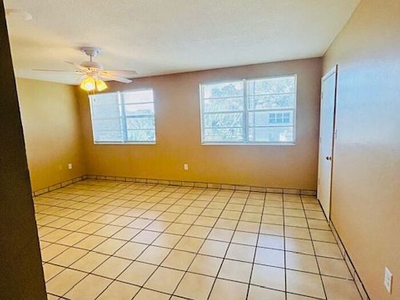 3rd image of 8401 N Atlantic Ave APT E4