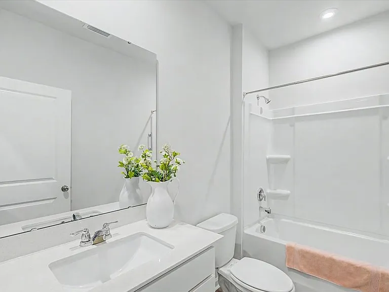 783 Longleaf Dr — Photo 23
