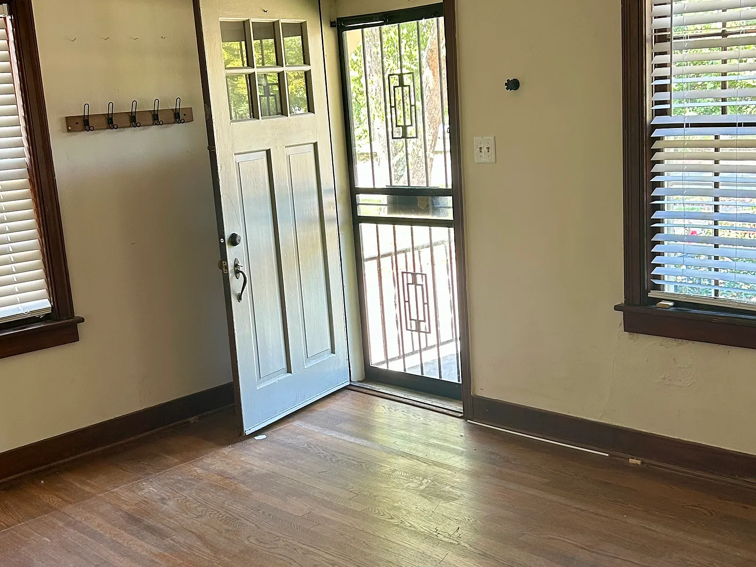 3253 Overland Pl — Photo 4