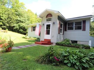 550 Shacksbush Rd, Bernhards Bay, NY 13028