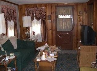 36 Lakeshore Dr, Georgetown, MA 01833