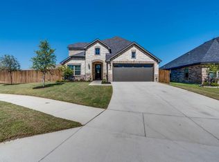 127 Crockett Dr, Waxahachie, TX 75165