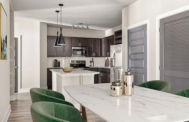 Brea Luxury Apartments — Photo 1