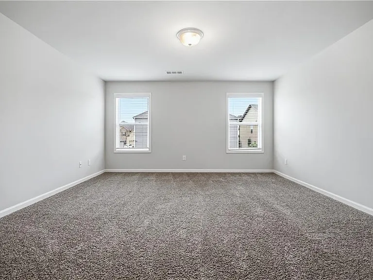 2053 Hamilton Lake Pkwy — Photo 30
