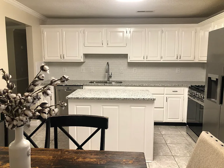 1184 Johnson Rd — Photo 9