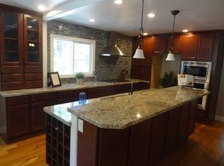 2107 N Lakewood Dr, Meadow Vista, CA 95722