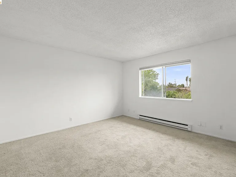 981 Cheryl Ann Cir #40 — Photo 16