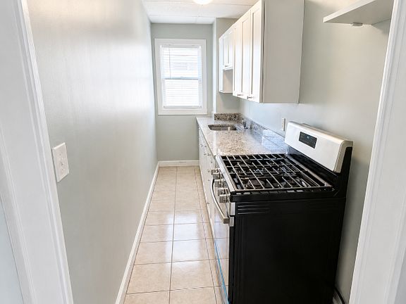 2nd image of 764-770 Plymouth Ave #Fc812078f