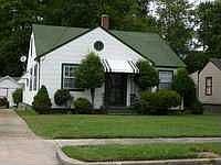 1st image of 3574 Bowen Ave