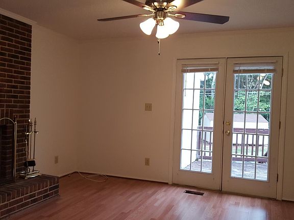 3rd image of 1638 Village Lake Dr