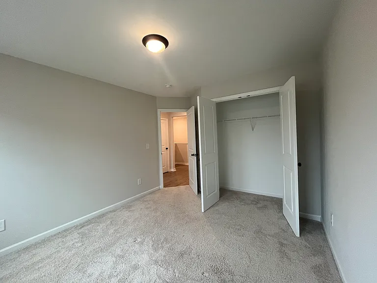598 Waterpoint Way — Photo 21