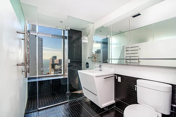 Sold by Compass | media 7