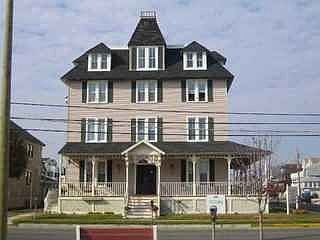 1st image of 4600 Landis Ave #1D