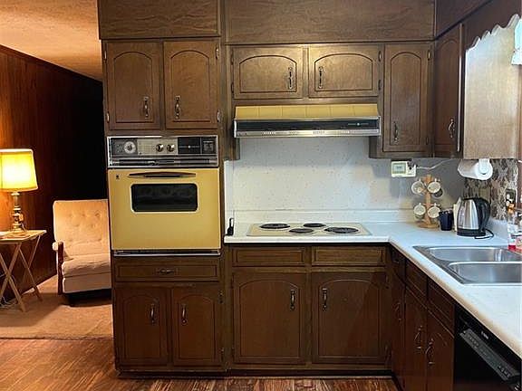 5th image of 3444 Sherrod Dr SW