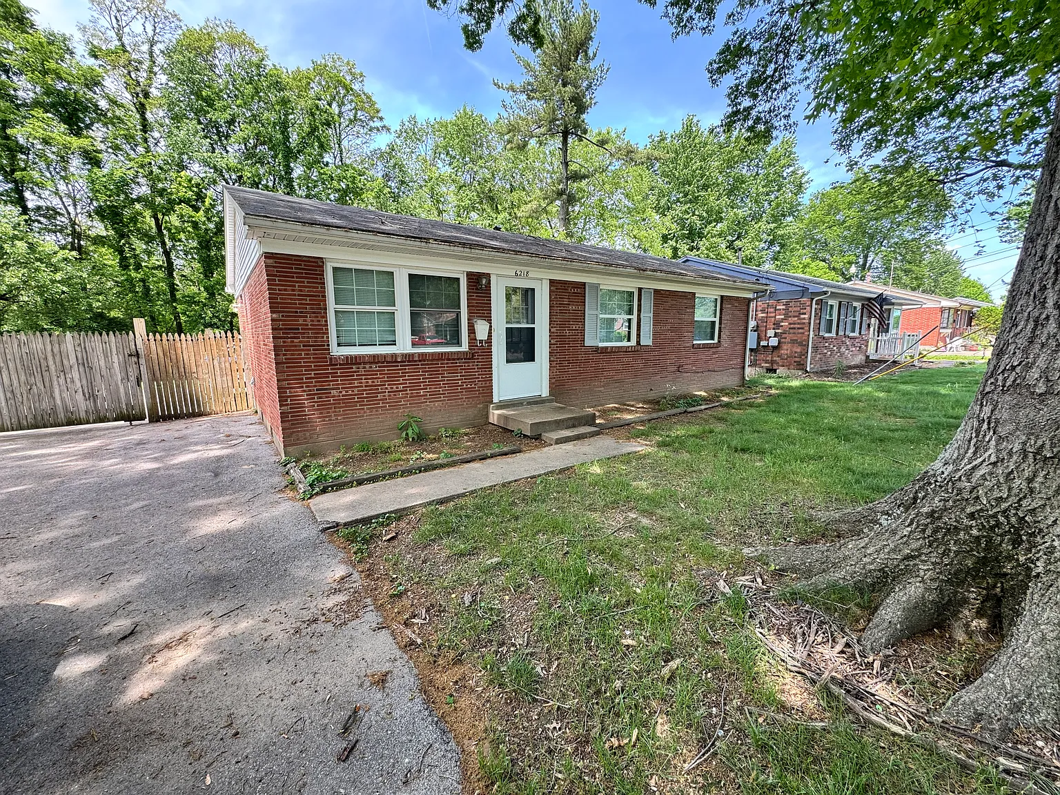 6218 Dart Dr photo 1