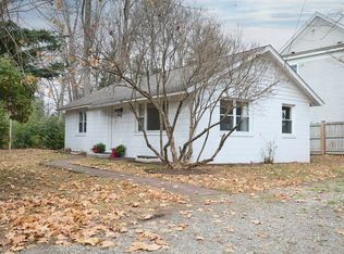 36 E Main St, Westport, CT 06880