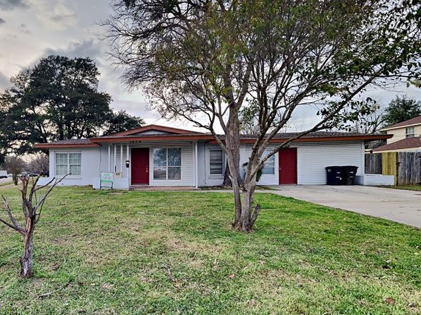 1628 Canterbury Cir