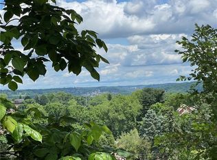 2000 Ridge Ave, West Mifflin, PA 15122