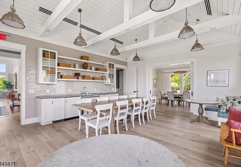 121 Sequoia Dr — Photo 24