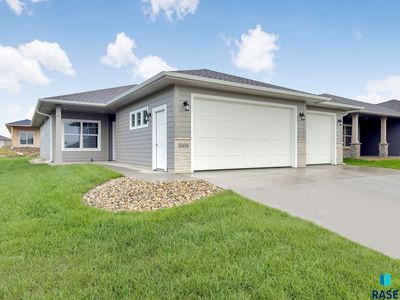 2404 E Brek St, Brandon, SD, 57005