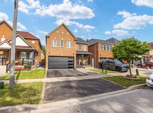 19 Tiller St, Ajax, ON L1Z1X8