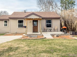 425 E Gustavus Ave, Fergus Falls, MN 56537