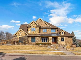 2208 W Cherrywood Cir, Sioux Falls, SD 57108