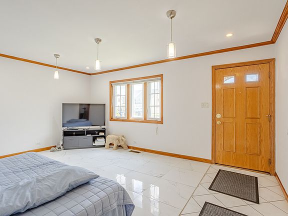 3rd image of 412 Haber Ct