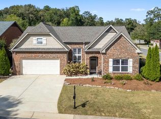 6832 Valley Ln, Leeds, AL 35094