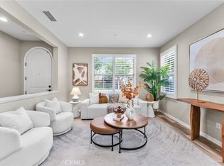 168 Outwest, Irvine, CA 92618