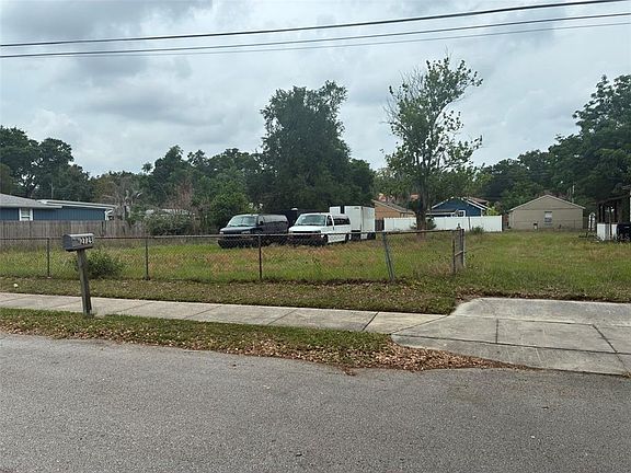 2nd image of 2726 S BROWN AVENUE LOT 135