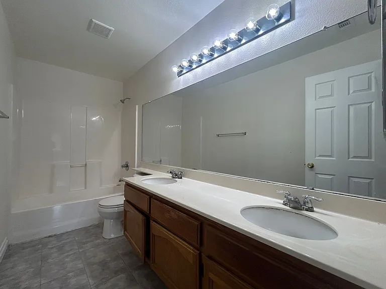 3068 Prado Ln — Photo 22